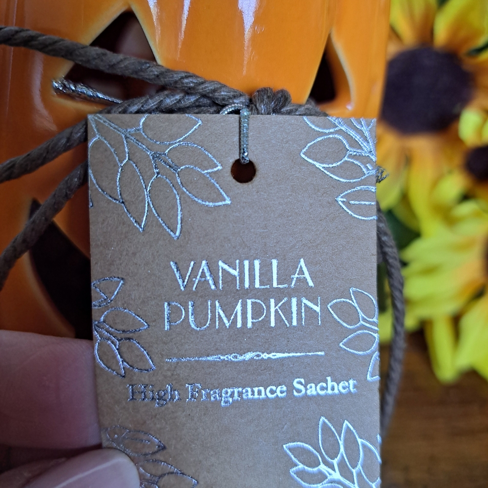 Orange Pumpkin Candle Holder - Picture 4 of 4